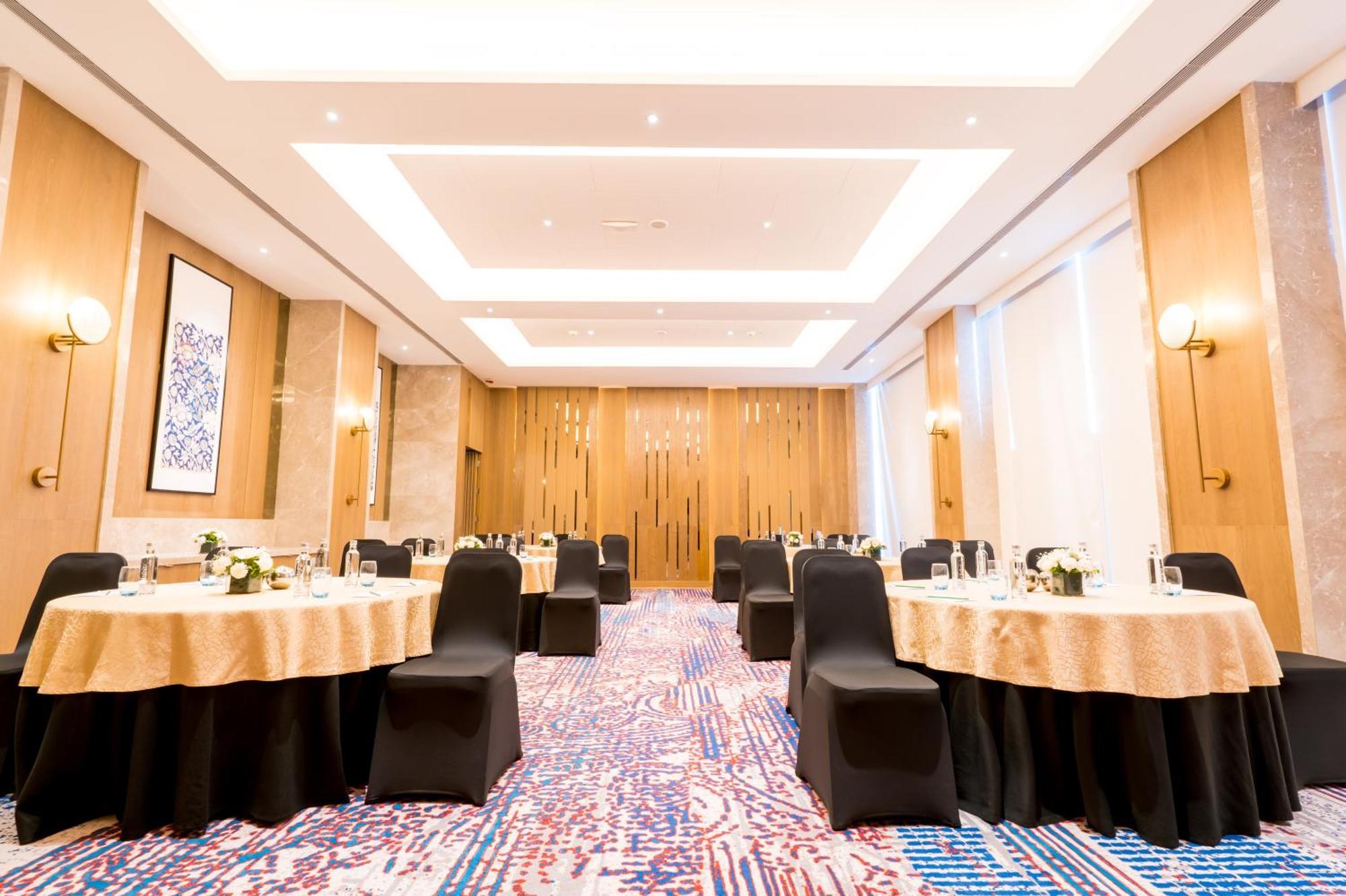 Holiday Inn Lucknow Airport By Ihg 외부 사진