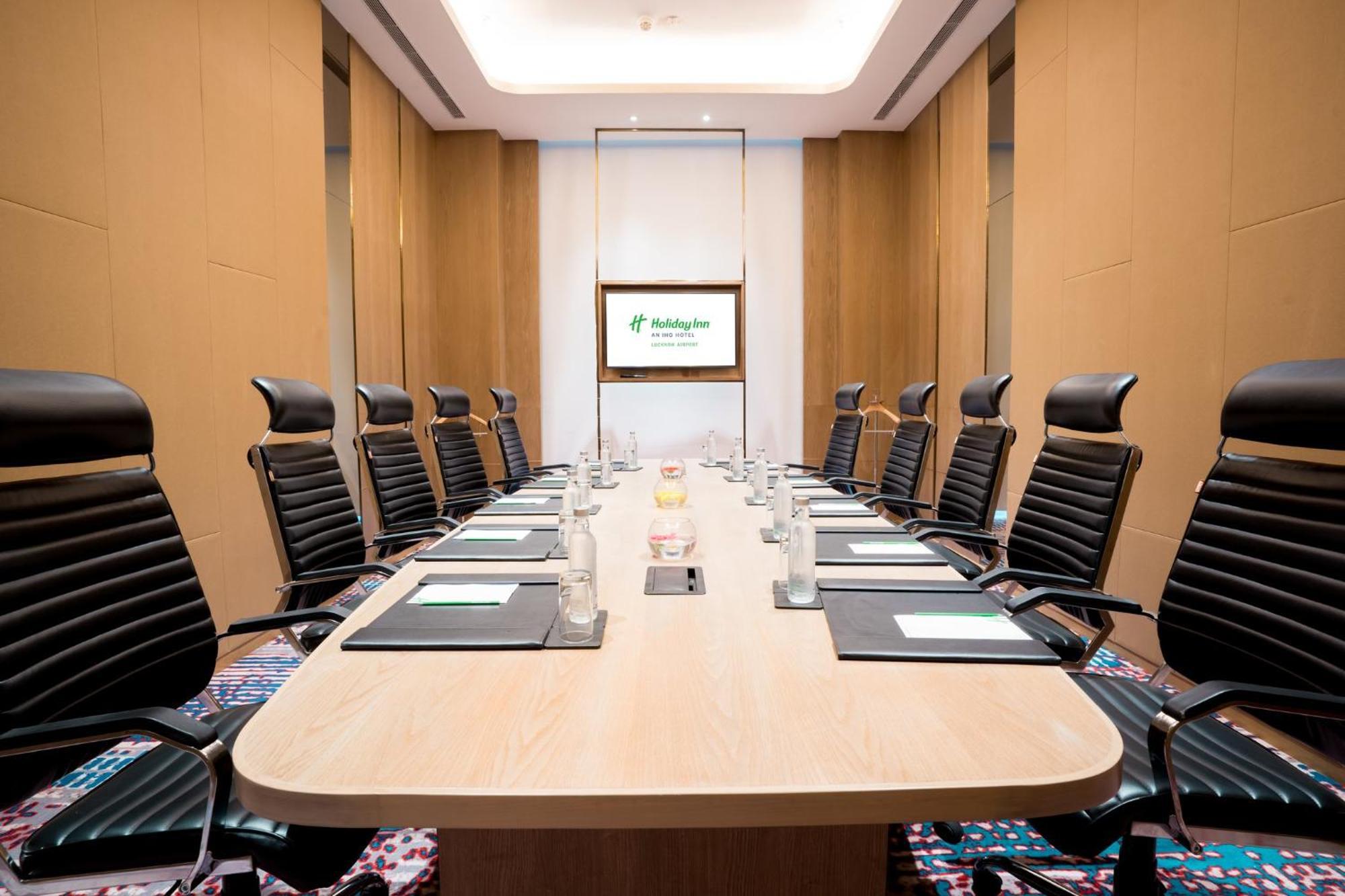 Holiday Inn Lucknow Airport By Ihg 외부 사진