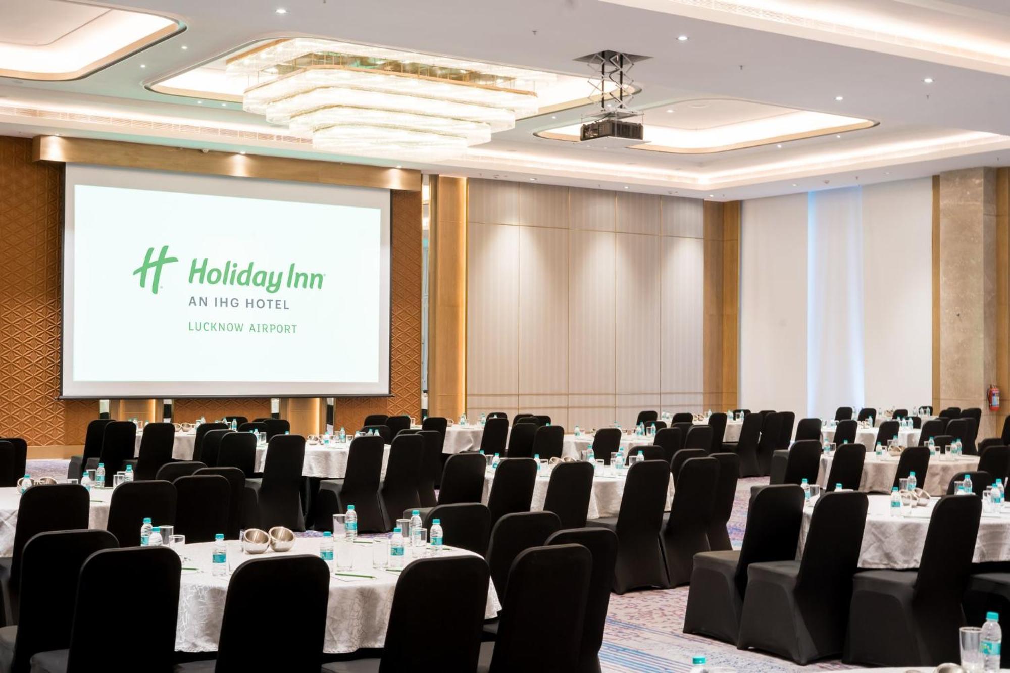 Holiday Inn Lucknow Airport By Ihg 외부 사진